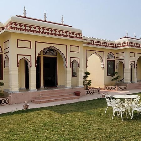 The Grand Barso Otel Bharatpur Oda fotoğraf