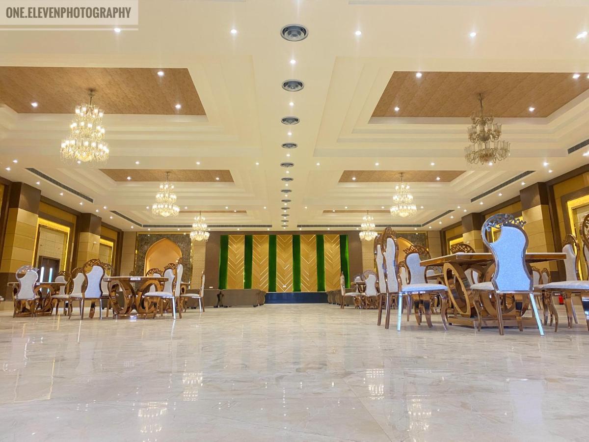 The Grand Barso Otel Bharatpur Dış mekan fotoğraf