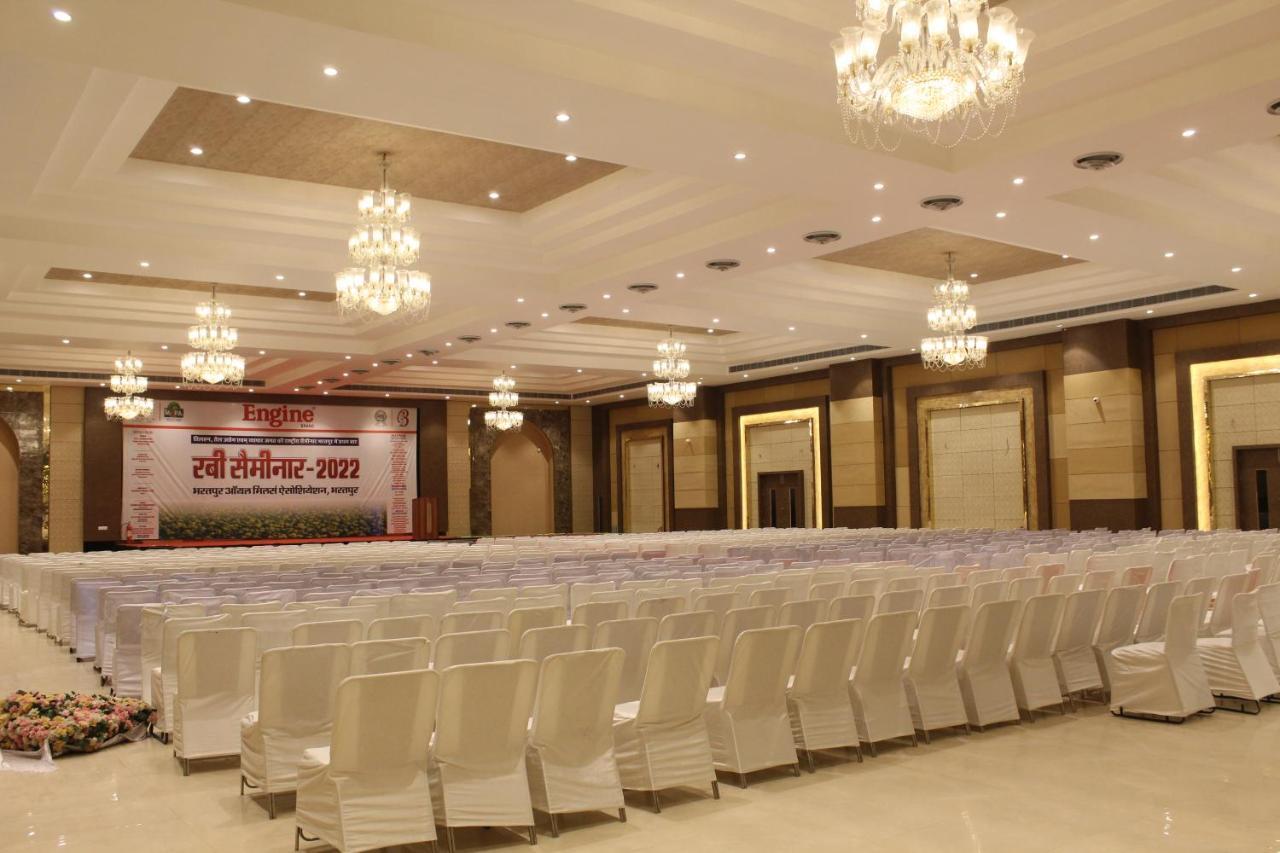 The Grand Barso Otel Bharatpur Dış mekan fotoğraf
