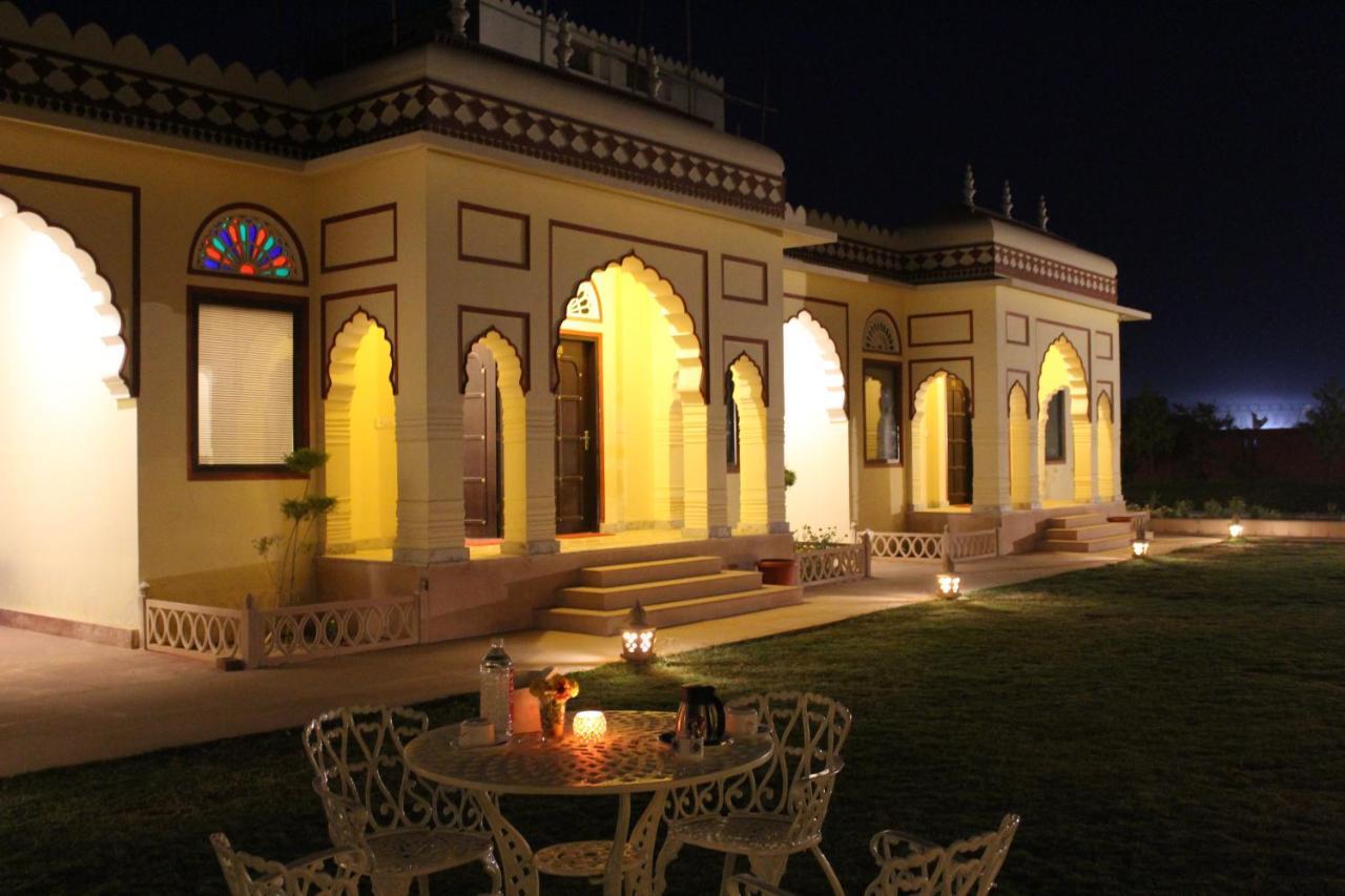 The Grand Barso Otel Bharatpur Dış mekan fotoğraf