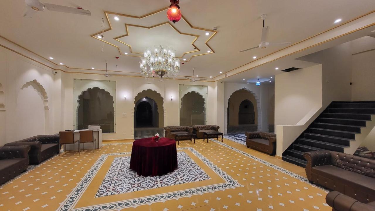 The Grand Barso Otel Bharatpur Dış mekan fotoğraf
